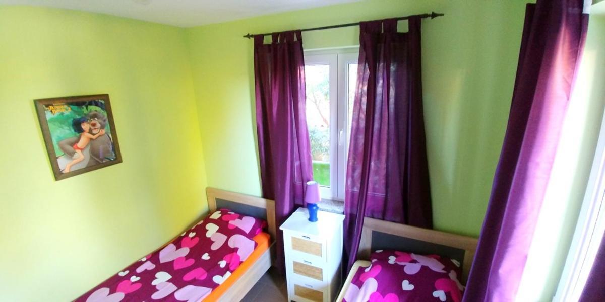 Apartments Puntica Ližnjan Esterno foto